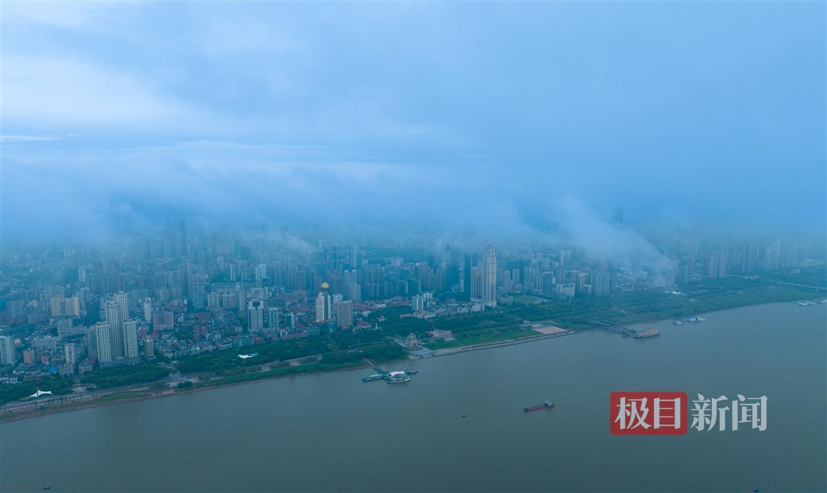 奔驰软件登录访问网络不对